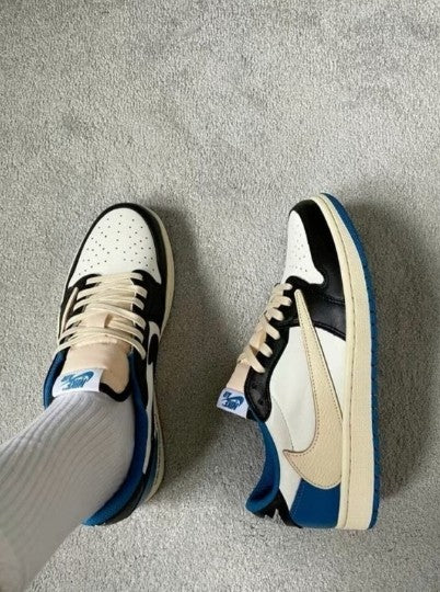 Nike Air Jordan 1 Low Travis Scott Fragment