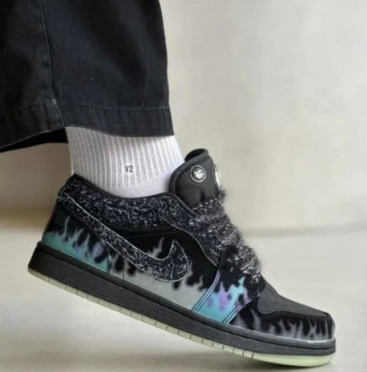 Nike Jordan Retro 1 Low “Halloween.”