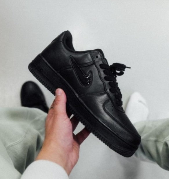Nike Air Force 1 Low Retro Black