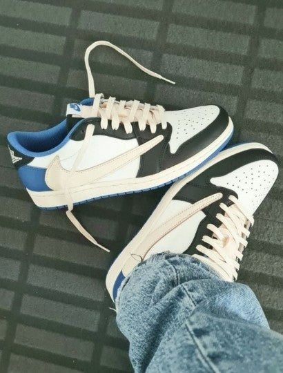 Nike Air Jordan 1 Low Travis Scott Fragment