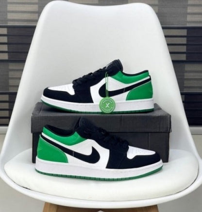 Air Jordan 1 Low "Black Mystic Green