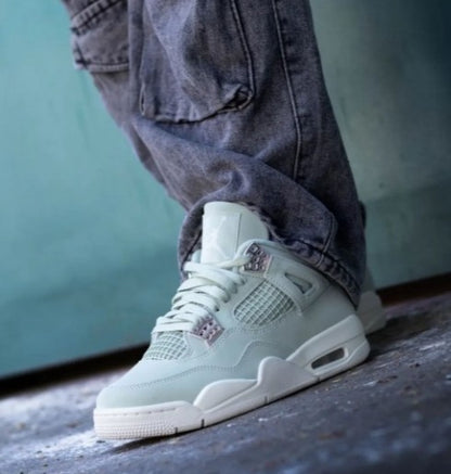 Air Jordan Retro 4 Abundance